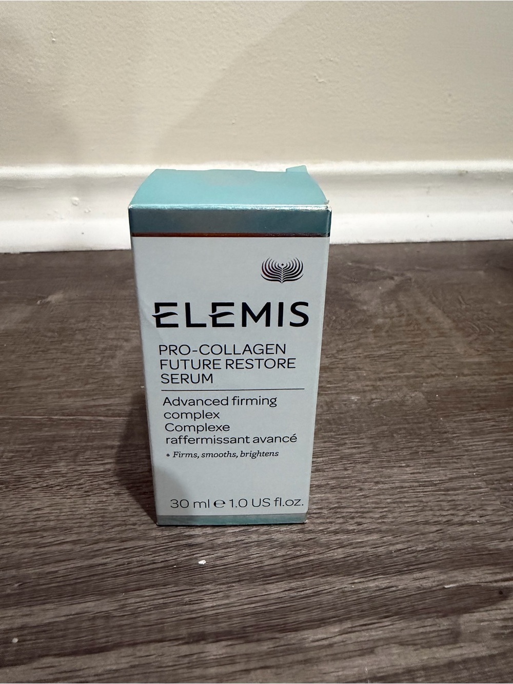 ELEMIS Pro-Collagen Future Restore Serum in aqua and white